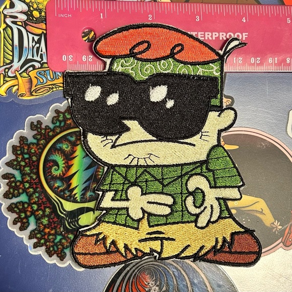 Cholo Dextw Embroidered Patch 4”x5” inches – Cartoon iron on patch - Meme Patch - Picture 3 of 3